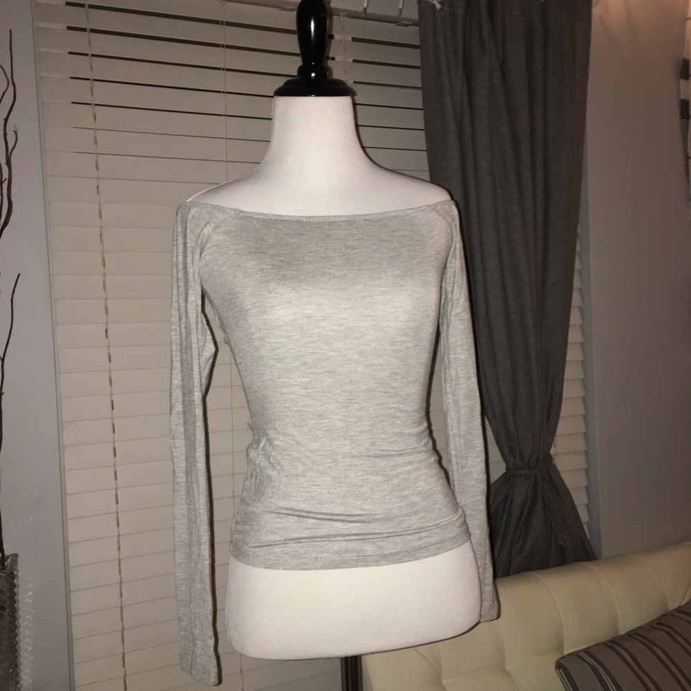 Off the shoulder long sleeve